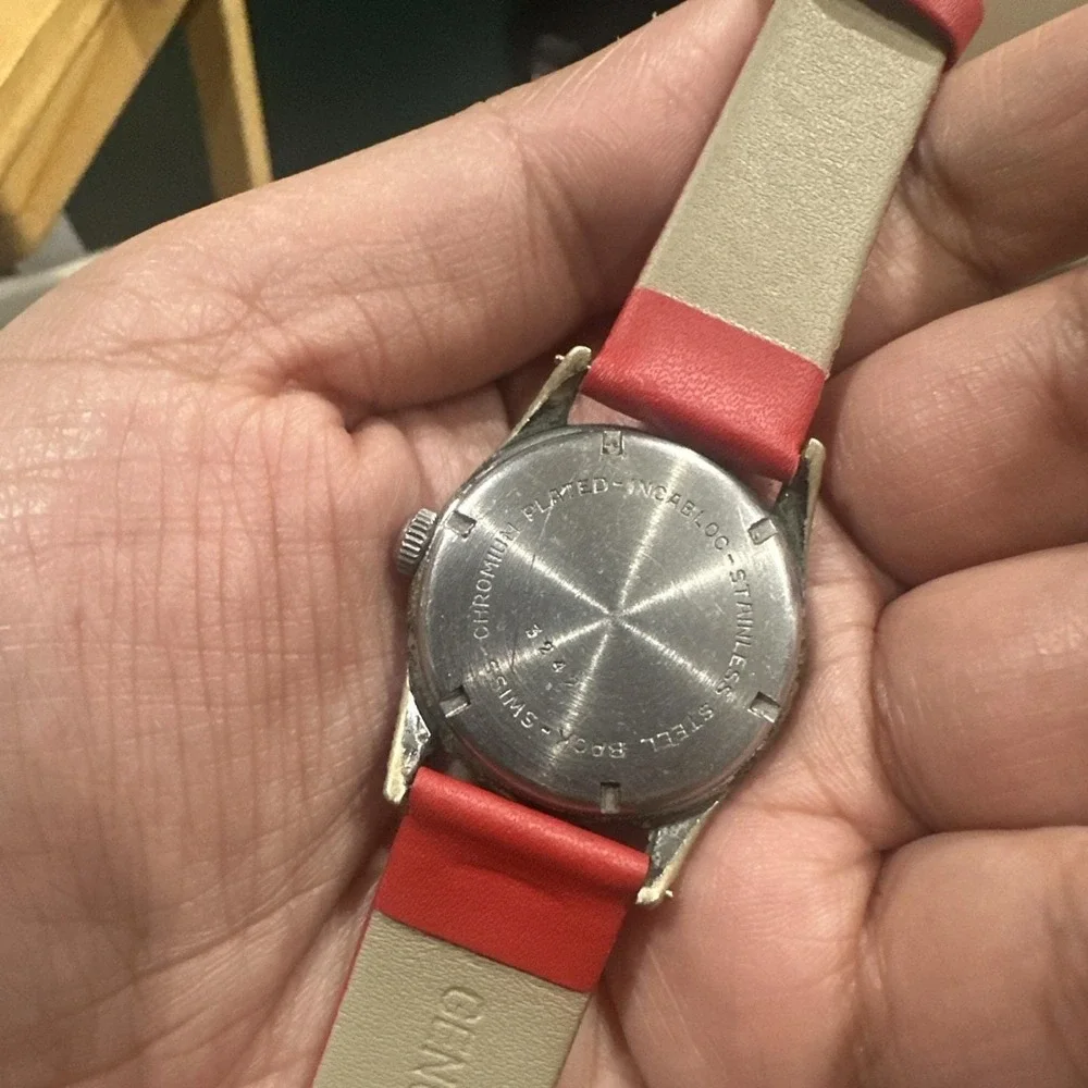 Works 1950s Eloga Swiss 17 Jewels Incabloc Manual Wind Watch 32mm 8